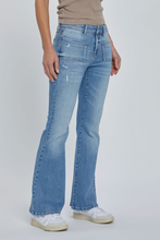 Load image into Gallery viewer, Front Pocket Low Rise Flare Jean